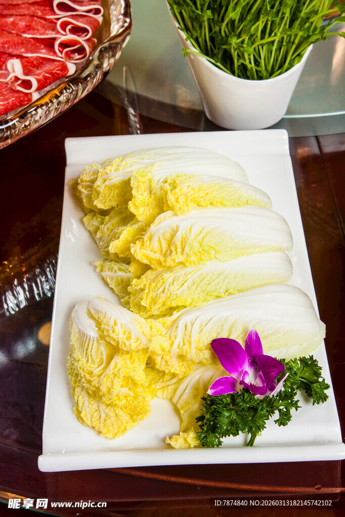 娃娃菜摆盘造型精美