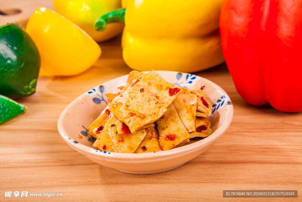 碗装美味榨菜 色彩丰富