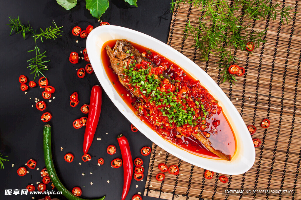 香辣红油鱼片美食佳肴