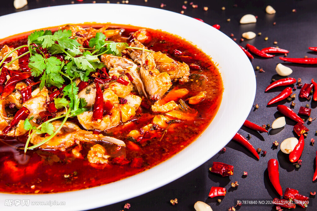 香辣诱人红油口水鸡