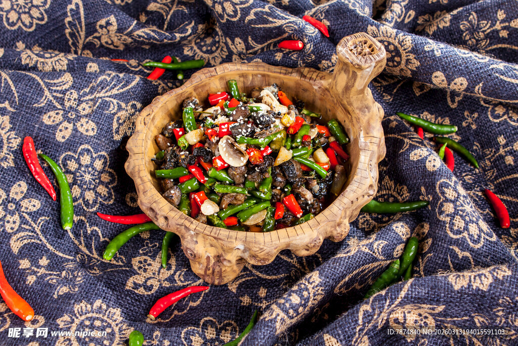 特色坚果拼盘 色彩丰富