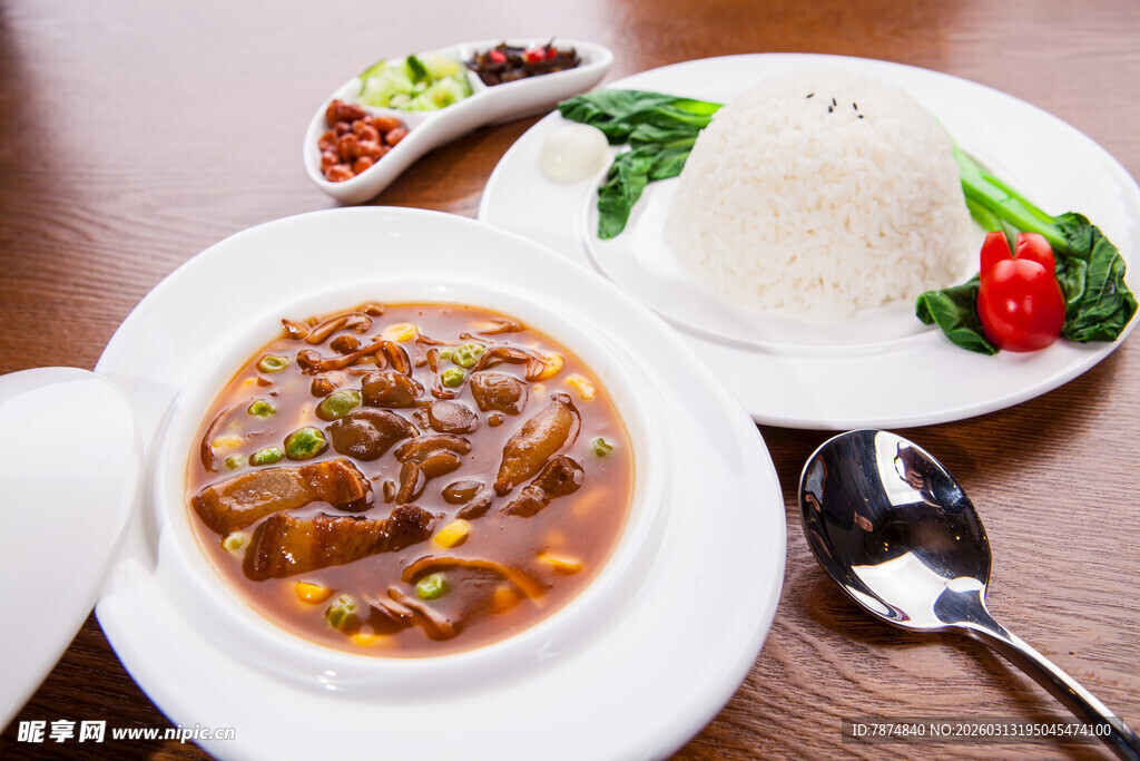 美味牛肉盖浇饭套餐