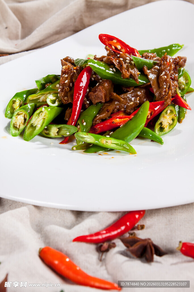 青椒炒牛肉 色泽诱人美味