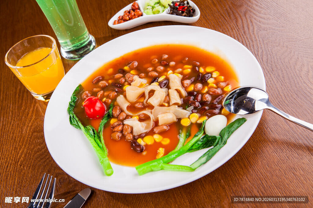 美味热辣番茄牛肉菜肴