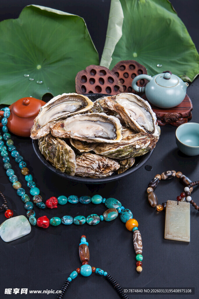 古风饰品与器物的精美组合