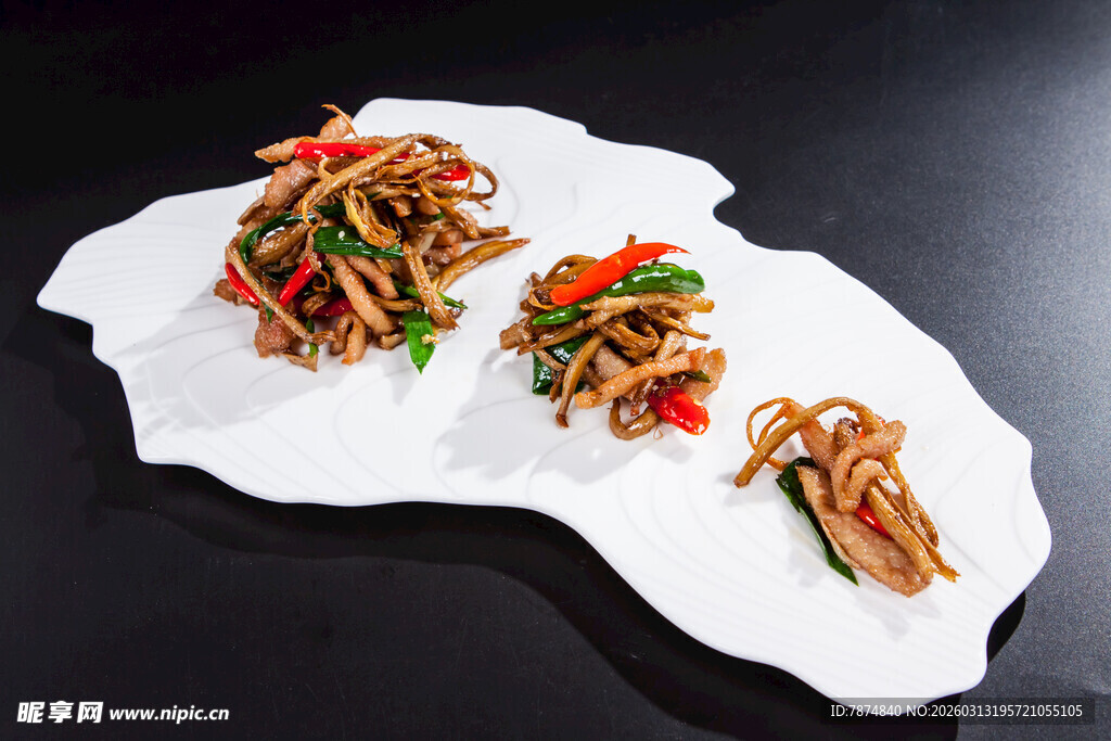 双盘美味炒肉丝