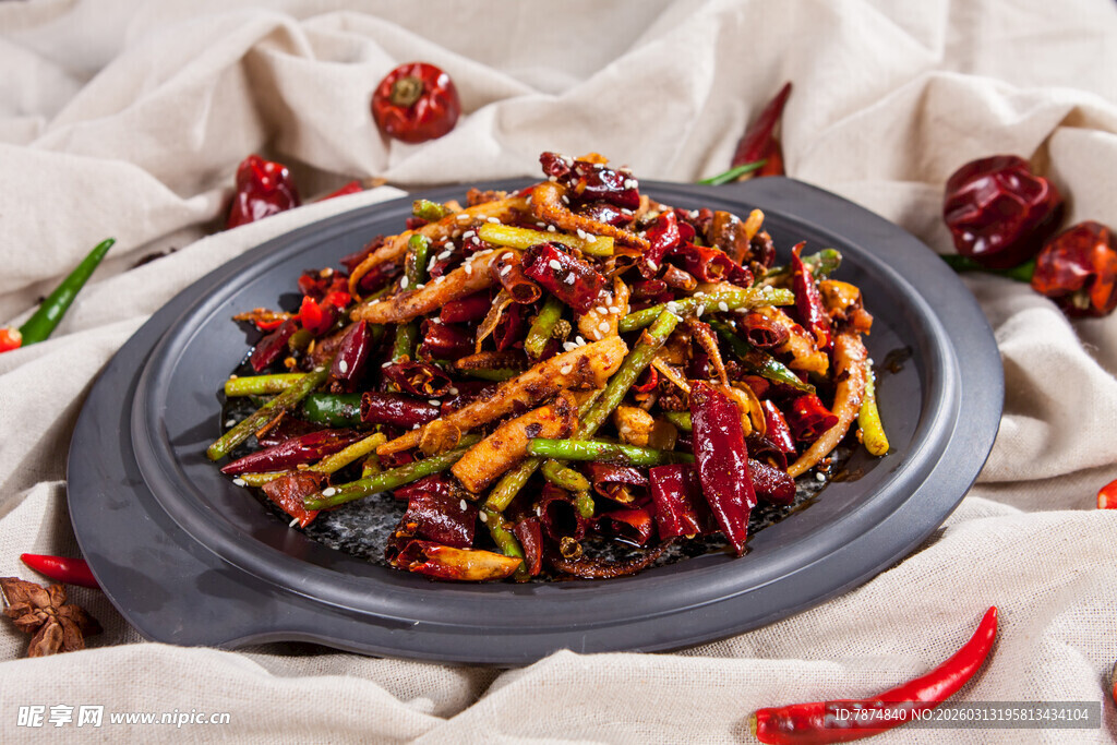 美味多彩炒时蔬