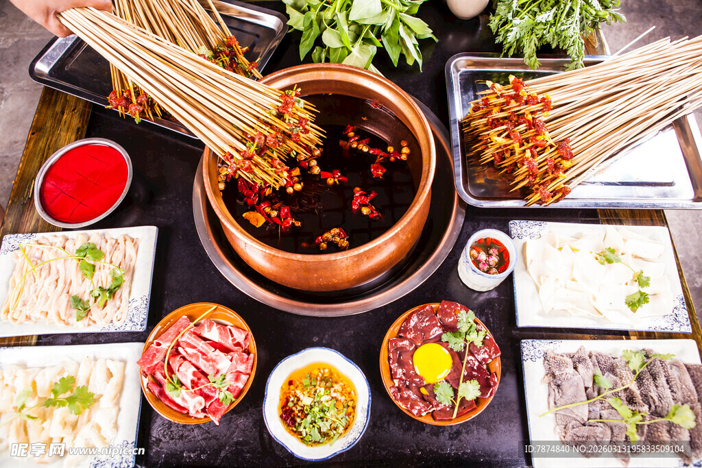 美味串串火锅多样食材