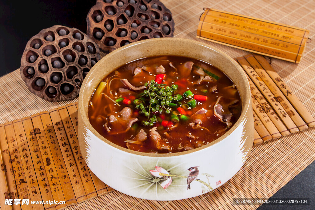 美味红烧排骨煲