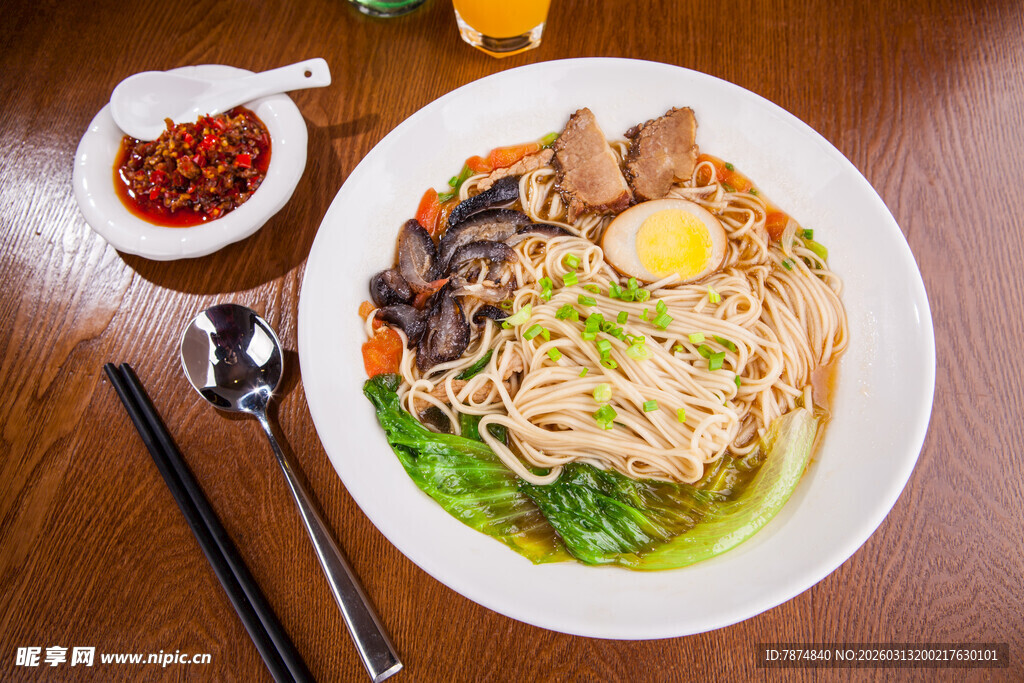 美味日式拉面套餐