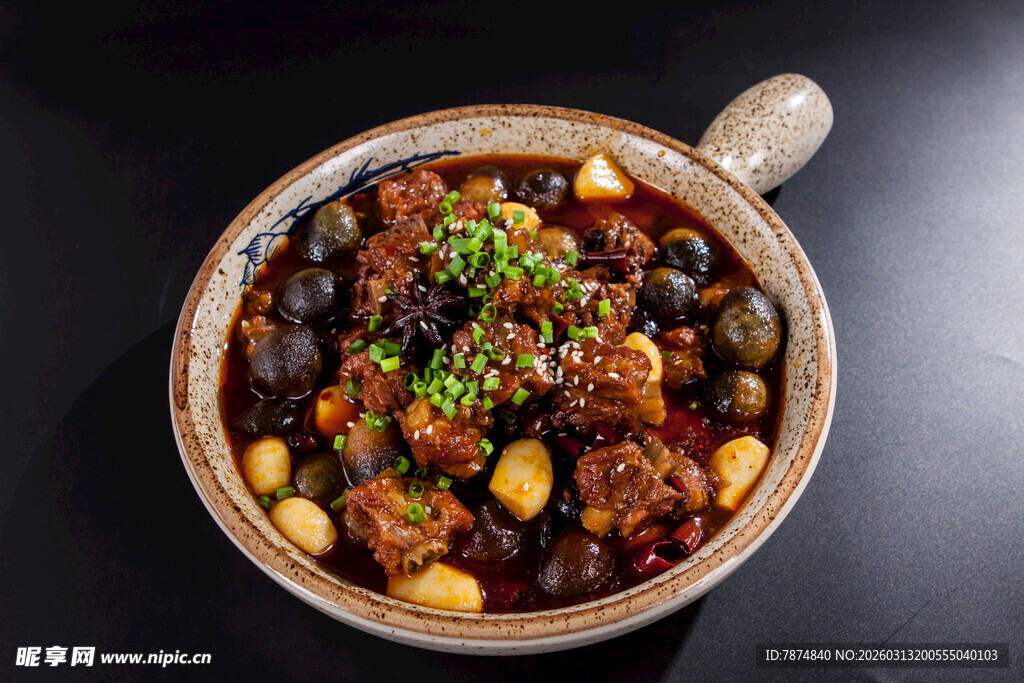 美味麻辣香锅 食材丰富