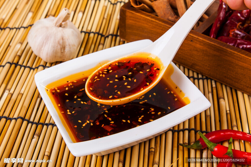 美味香辣蘸料 诱人呈现