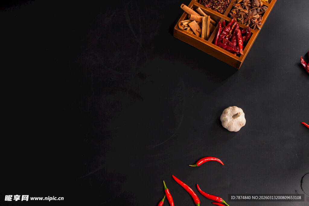 中式厨房调料与辣椒场景