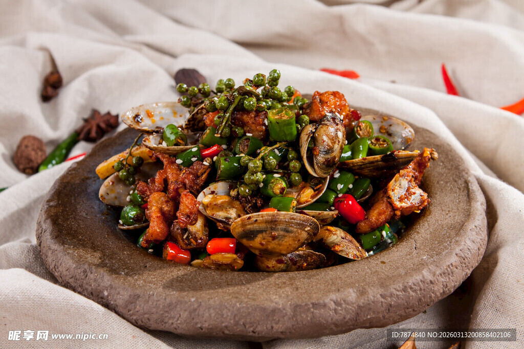 美味农家小炒 香气四溢