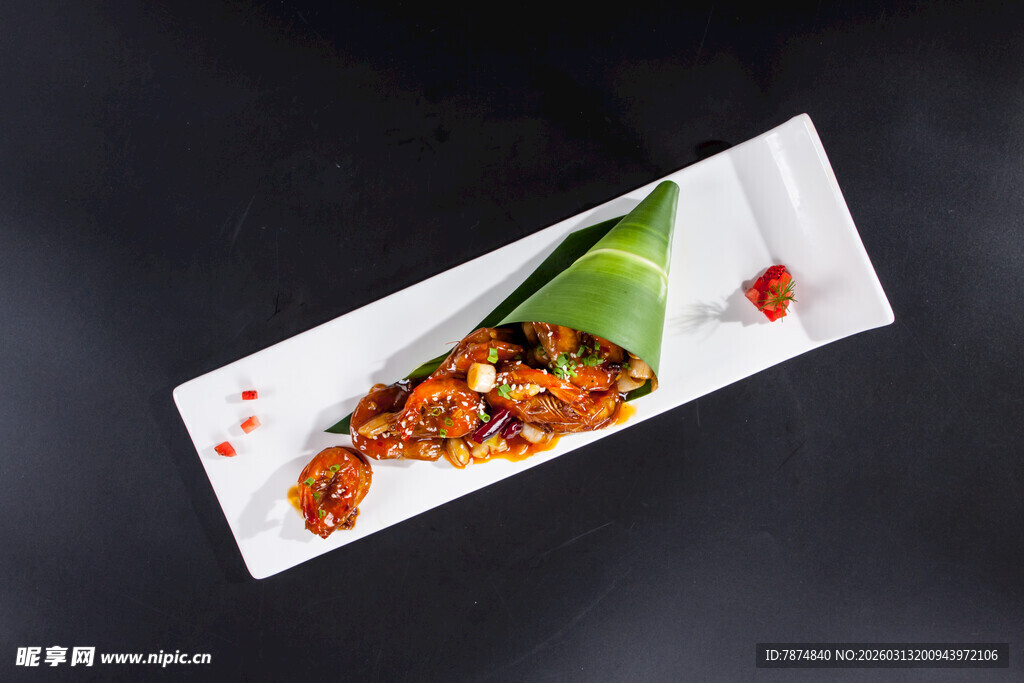 精致摆盘的特色烤物