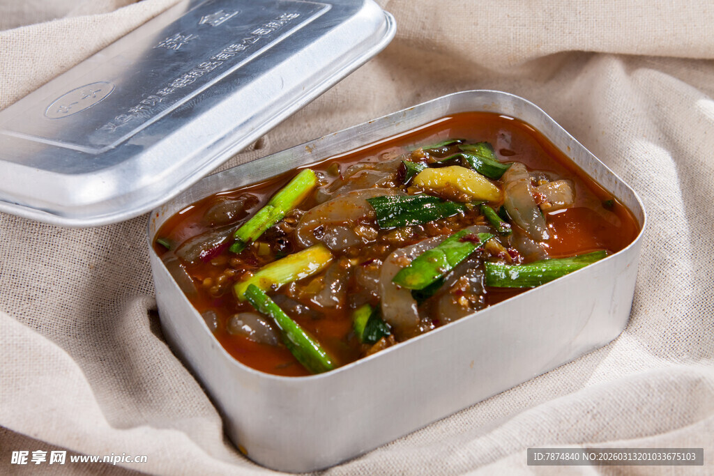 美味盒装牛肉菜肴