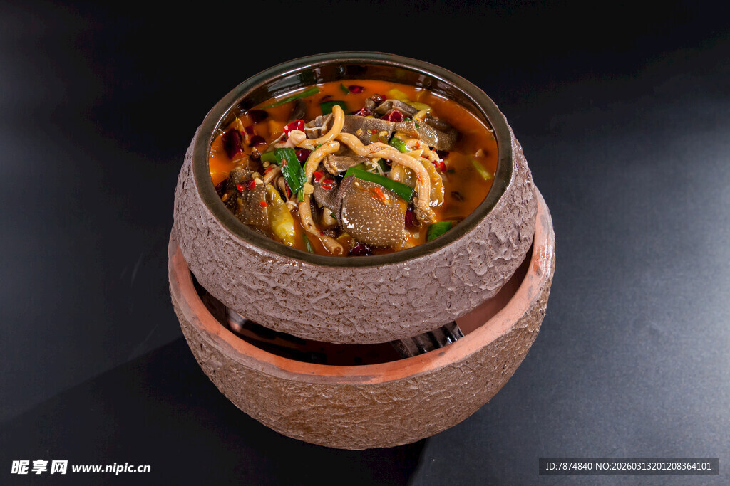 韩式石锅美味炖菜