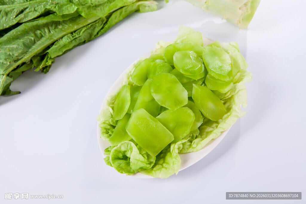 新鲜莴笋切片 翠绿诱人