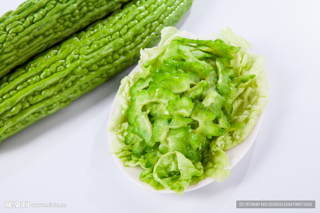 新鲜苦瓜及苦瓜丝