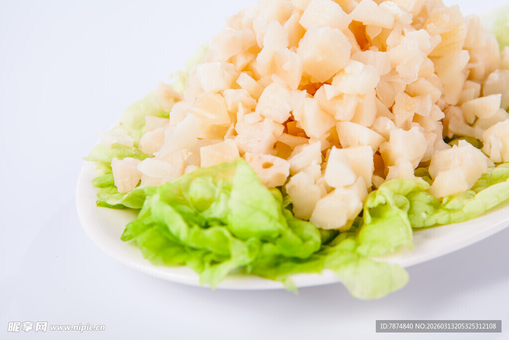 生菜上的鲜美食材丁