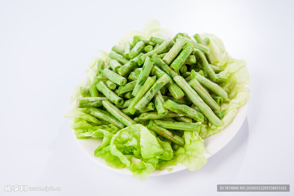 新鲜青豆角蔬菜一盘