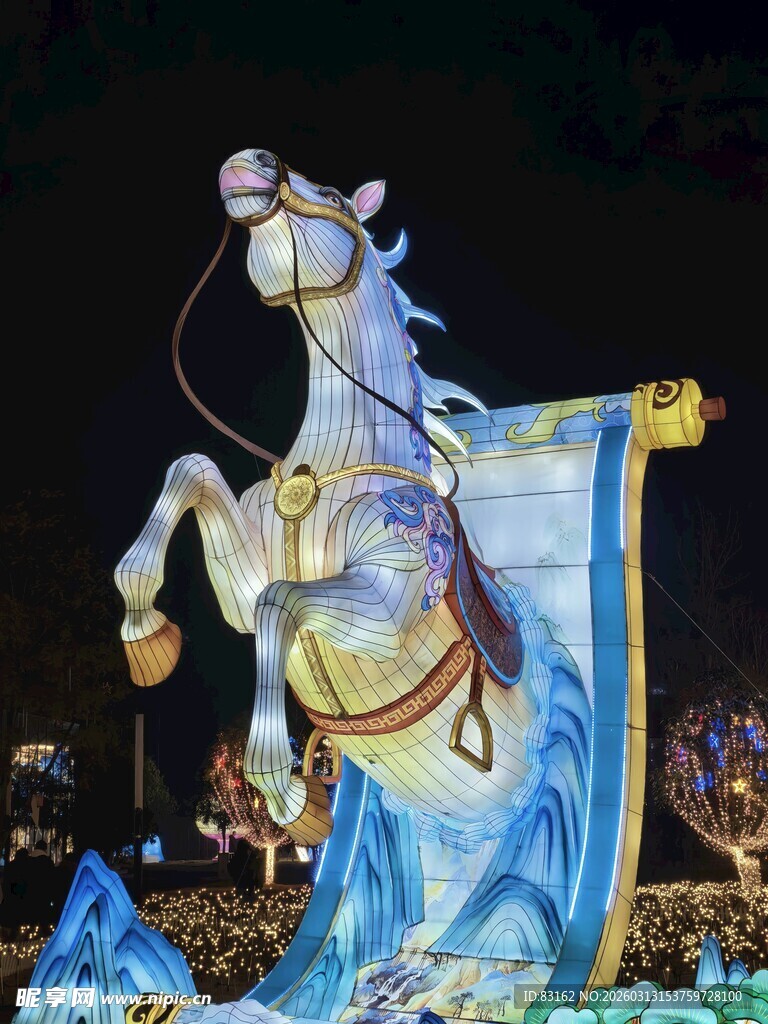 梦幻彩灯马造型