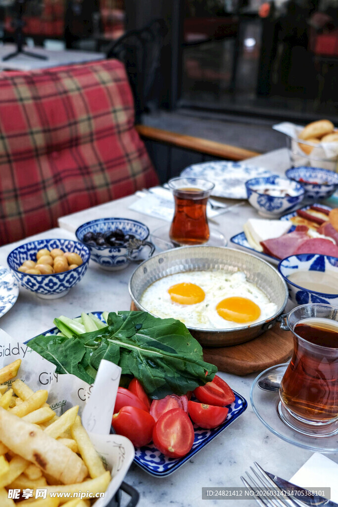 丰盛早餐美食摆拍