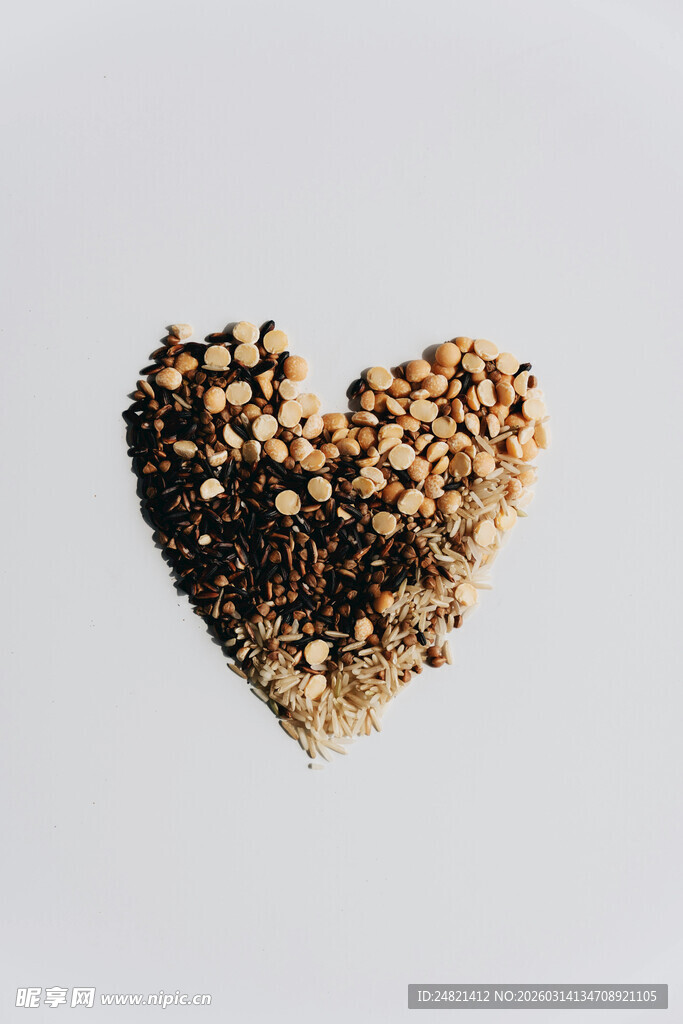 心形谷物堆叠