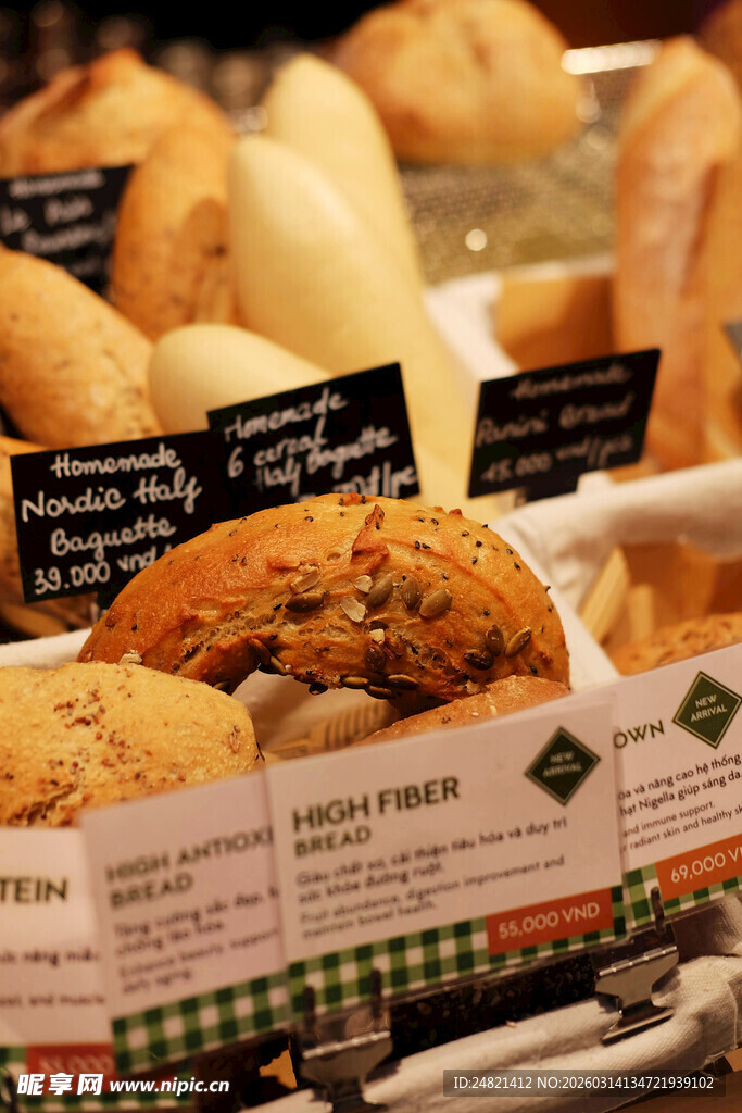 多样美味烘焙糕点展示