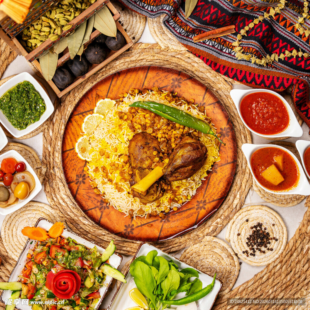 丰盛中东美食拼盘