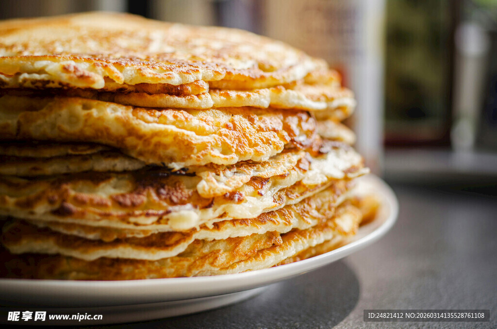 美味堆叠的自制煎饼