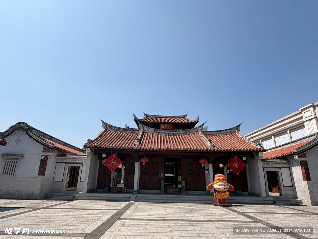 中式传统庙宇外观