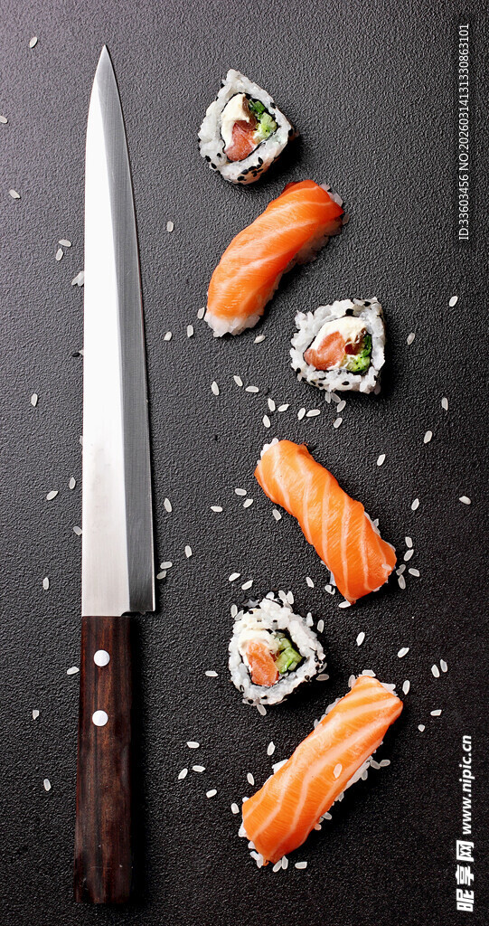 精致寿司与锋利刀具