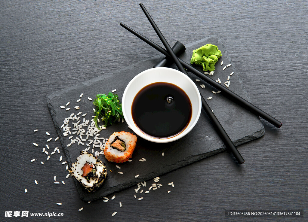 精致寿司配茶饮