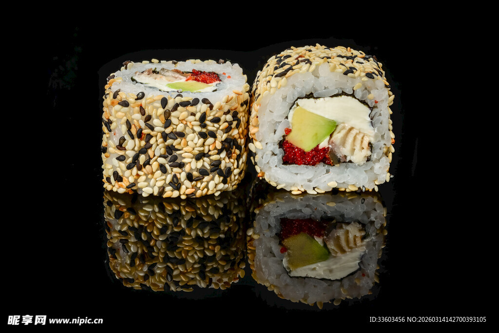 美味双色寿司卷