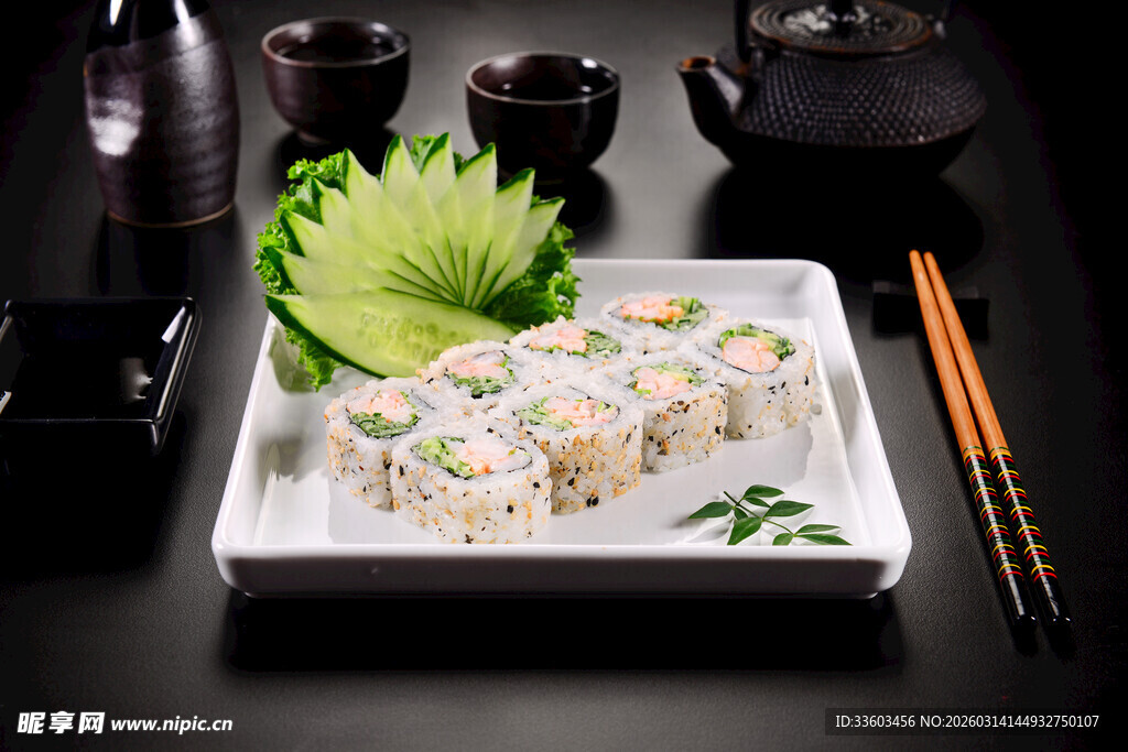 精致寿司摆盘展示