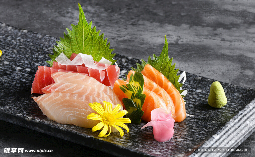 精致多彩寿司拼盘