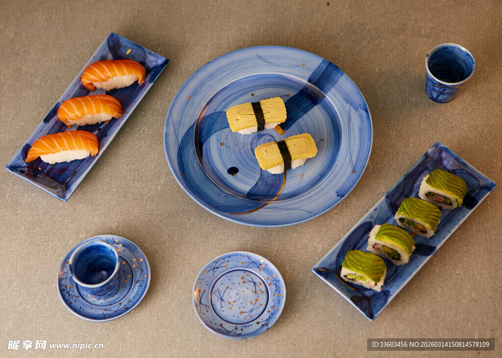 日式精美寿司摆盘展示