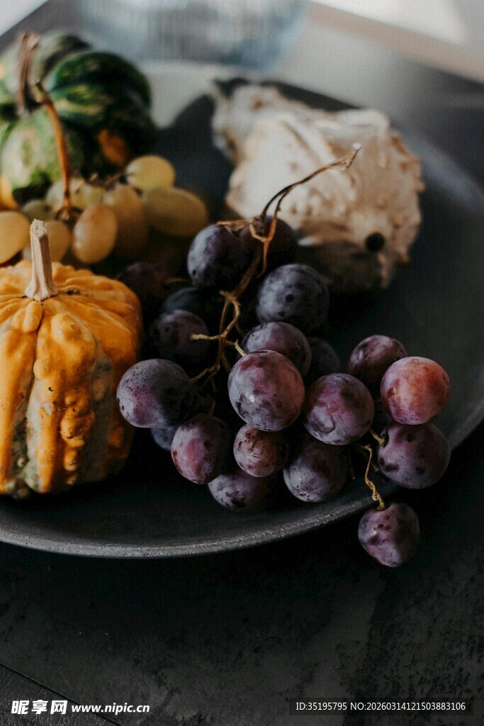 丰盛果盘多样美味食材