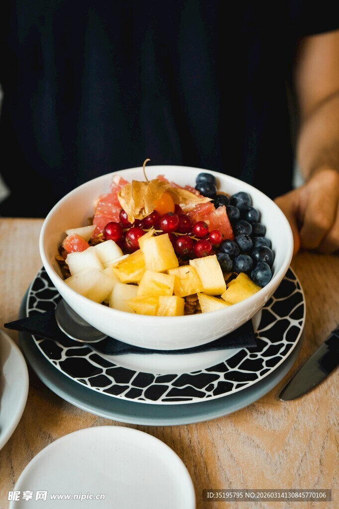 美味缤纷水果碗