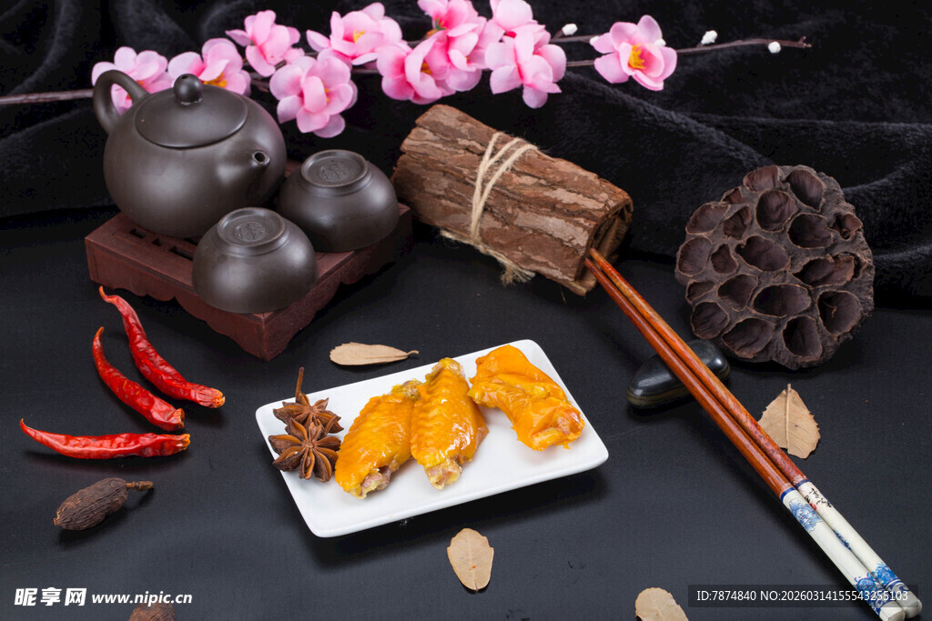 中式茶点与茶具雅致组合