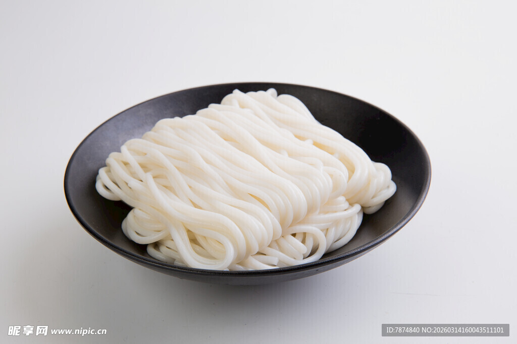 一碗手工宽面条