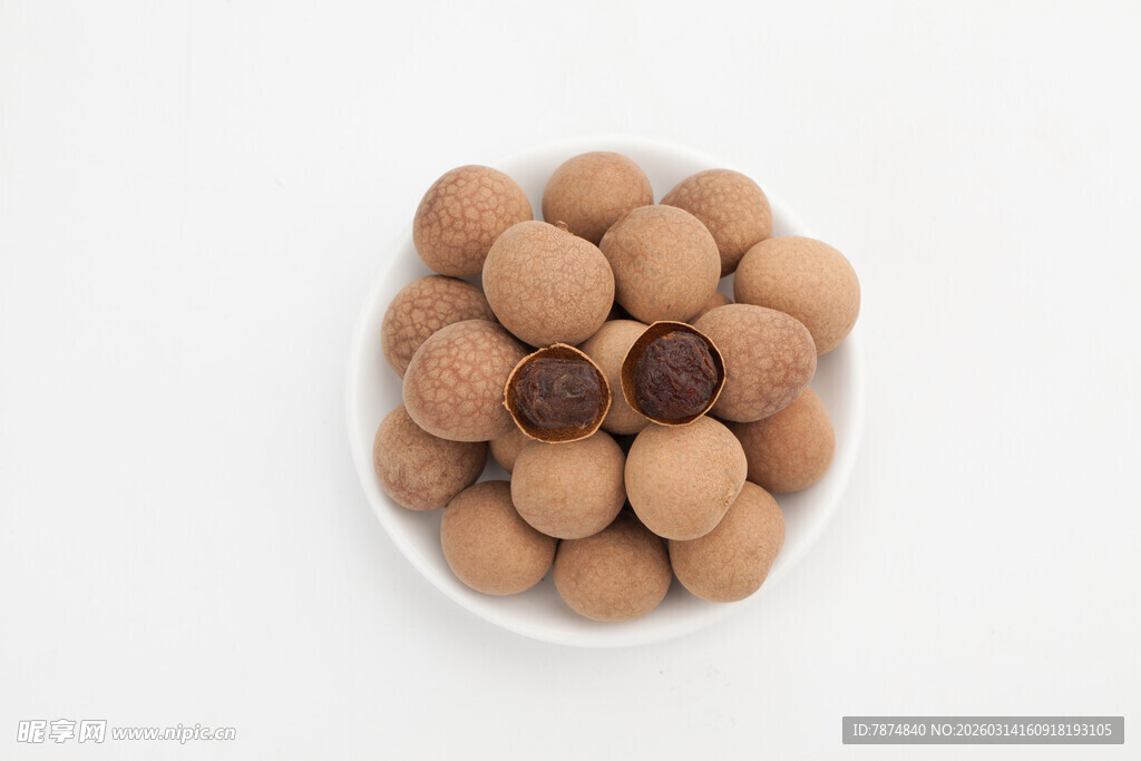 碗中圆润桂圆干