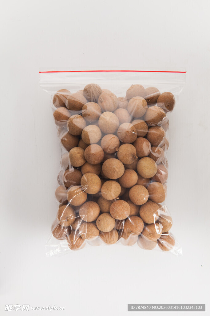 袋装桂圆干货展示