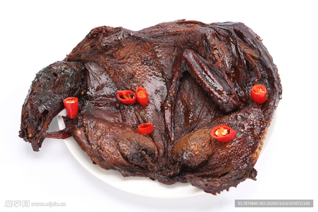 卤味鸽子 点缀枸杞