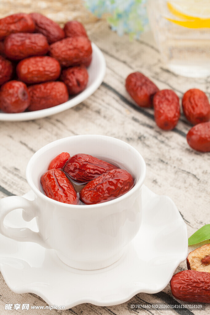 杯中红枣 甜蜜诱人