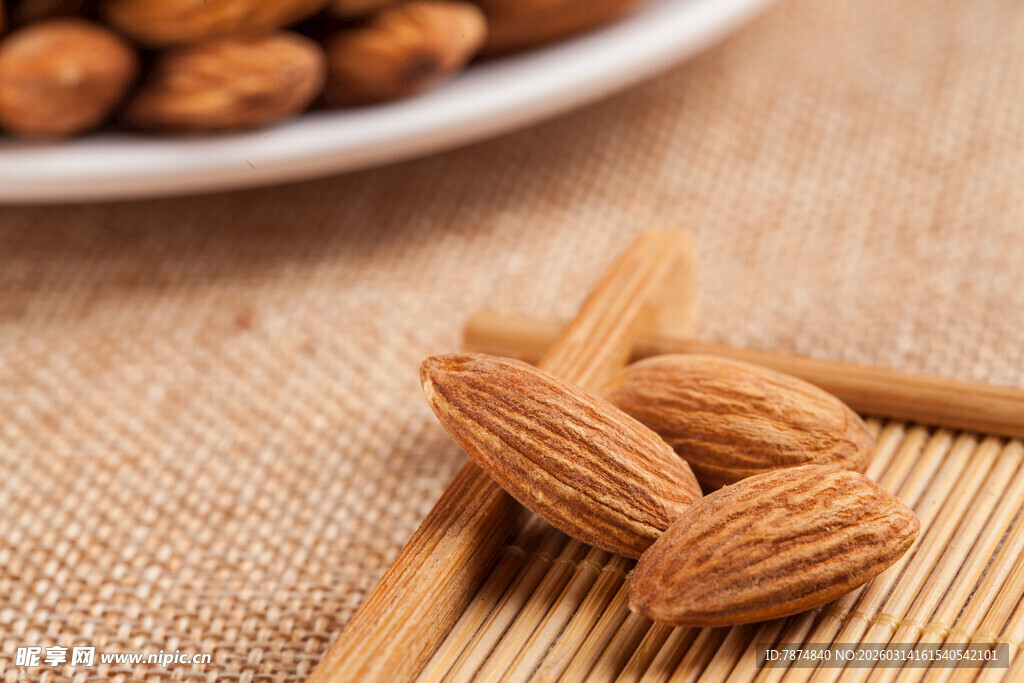 美味杏仁 尽显自然风味