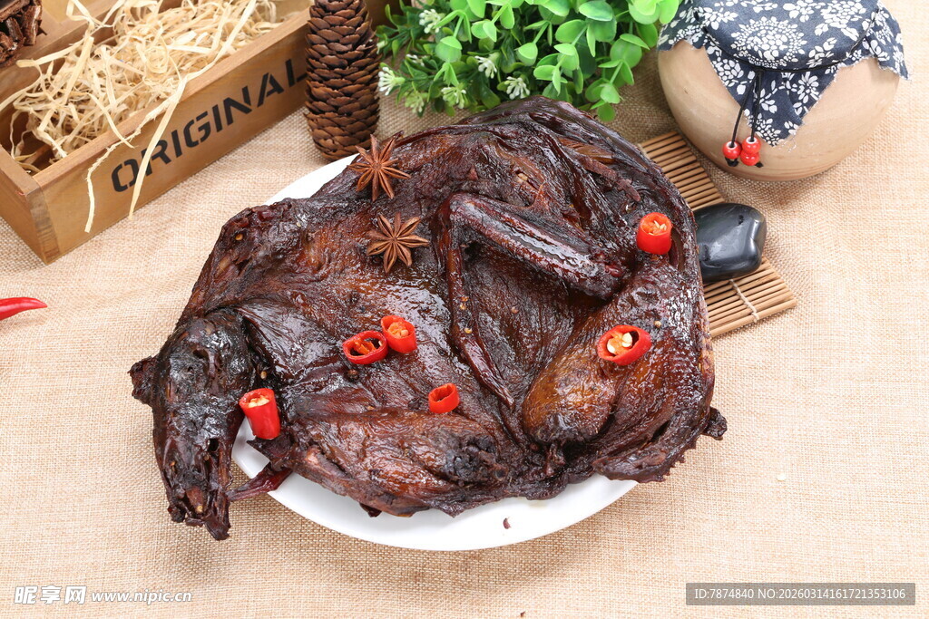 美味酱卤鸭 色泽诱人