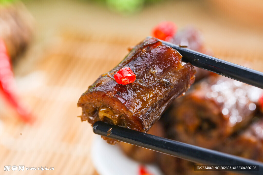 香辣卤鸭脖 美味诱人