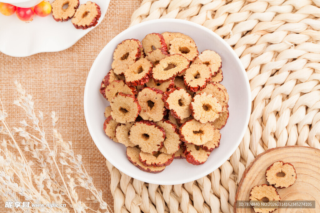 美味苹果圈零食摆拍